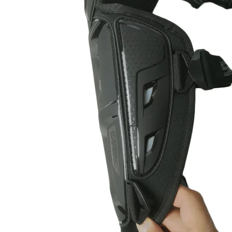 Équipement de protection pour  - Knee Guard Hard avis et prix